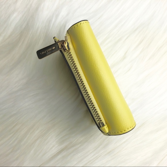 Michael Kors Carryall Card Case Wallet - Picture 8 of 8